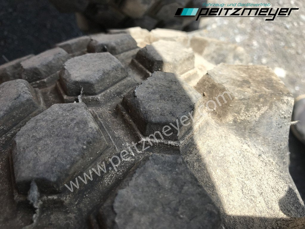 Rozstrekovač živice BATHE TANDEMANHÄNGER Bitum / Teerkocher 3,5 m³ Hatz Diesel-Motor 1 B 40: obrázok 25 Rozstrekovač živice BATHE TANDEMANHÄNGER Bitum / Teerkocher 3,5 m³ Hatz Diesel-Motor 1 B 40: obrázok 25