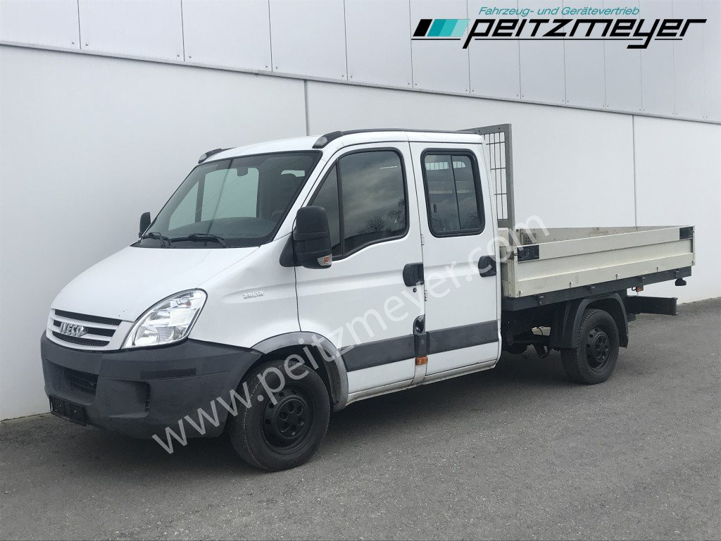 Iveco Daily 29 L 12 Doka, Pritsche, AHK 2,4 t. - Plošinový/ Valníkový príves: obrázok 1 Iveco Daily 29 L 12 Doka, Pritsche, AHK 2,4 t. - Plošinový/ Valníkový príves: obrázok 1
