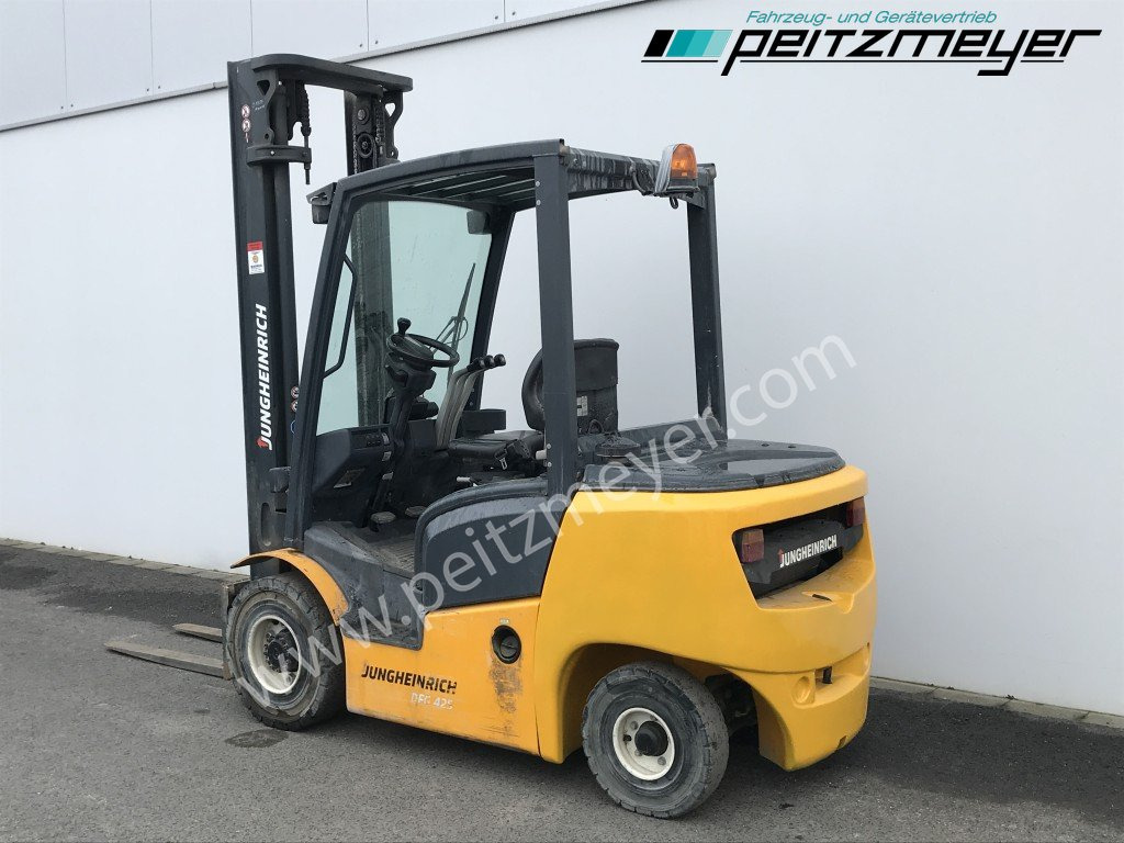 JUNGHEINRICH Gabelstapler DFG 425 - Dieselový vysokozdvižný vozík: obrázok 3 JUNGHEINRICH Gabelstapler DFG 425 - Dieselový vysokozdvižný vozík: obrázok 3