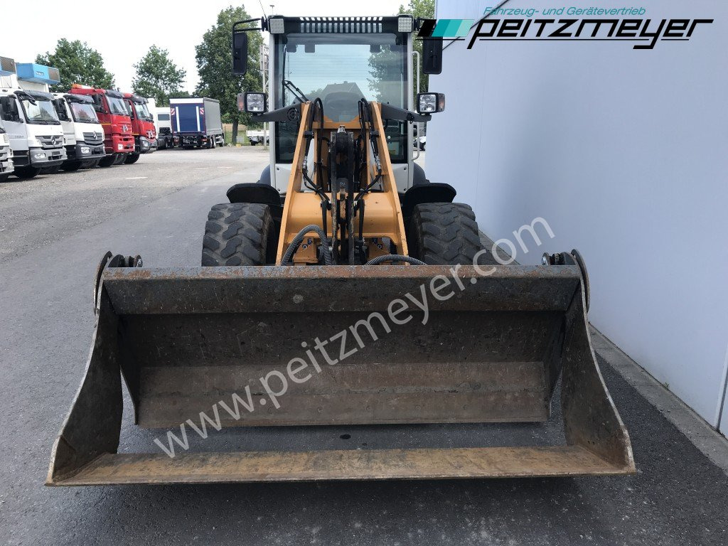 LIEBHERR RADLADER L 508 C 4in1 Schaufel + Palettengabel - Kolesový nakladač: obrázok 5 LIEBHERR RADLADER L 508 C 4in1 Schaufel + Palettengabel - Kolesový nakladač: obrázok 5