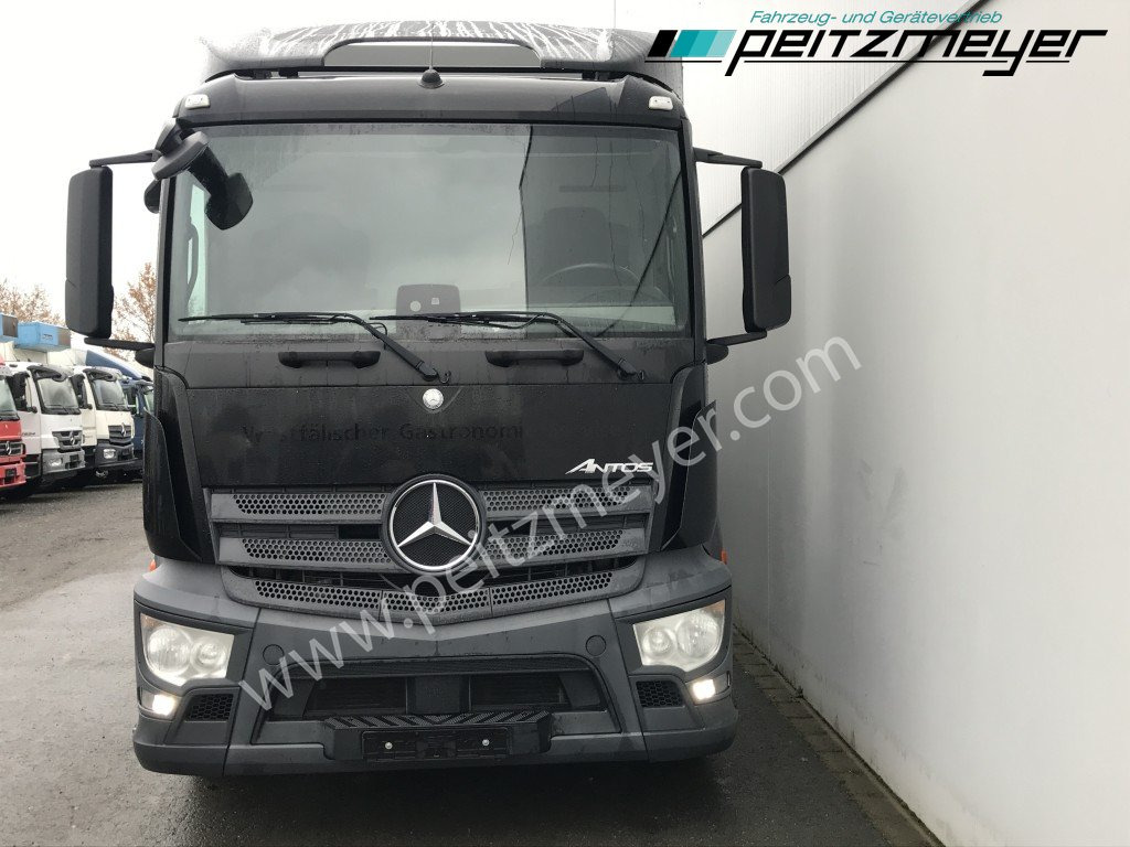MERCEDES-BENZ Antos 2543 LL Getränke Schiebeplane Retarder, 2 x AHK, LBW 2 t., Lenkachse - Přepravník nápojů: obrázok 5 MERCEDES-BENZ Antos 2543 LL Getränke Schiebeplane Retarder, 2 x AHK, LBW 2 t., Lenkachse - Přepravník nápojů: obrázok 5
