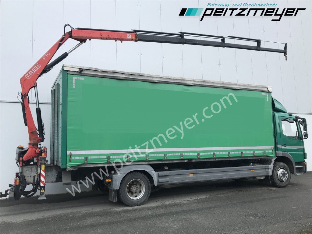 MERCEDES-BENZ Atego 1224 L Pritsche m. Heckkran Funk 4 x hydraulisch - Plachtové nákladné vozidlo, Auto s hydraulickou rukou: obrázok 4 MERCEDES-BENZ Atego 1224 L Pritsche m. Heckkran Funk 4 x hydraulisch - Plachtové nákladné vozidlo, Auto s hydraulickou rukou: obrázok 4