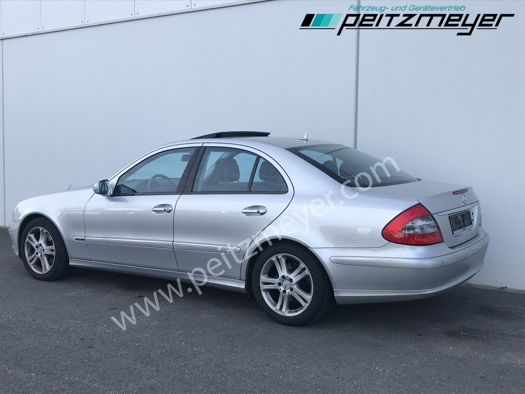 Mercedes-Benz E 280 CDI Avantgarde - Automobil: obrázok 4 Mercedes-Benz E 280 CDI Avantgarde - Automobil: obrázok 4