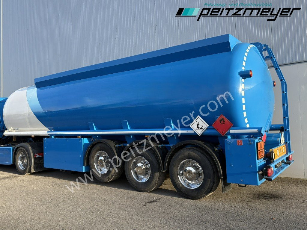 Schrader Tankauflieger Z-STA24-38/3 Diesel/Benzin/Heizöl Pumpe, Drucker, Oben+Unten - Cisternový náves: obrázok 2 Schrader Tankauflieger Z-STA24-38/3 Diesel/Benzin/Heizöl Pumpe, Drucker, Oben+Unten - Cisternový náves: obrázok 2