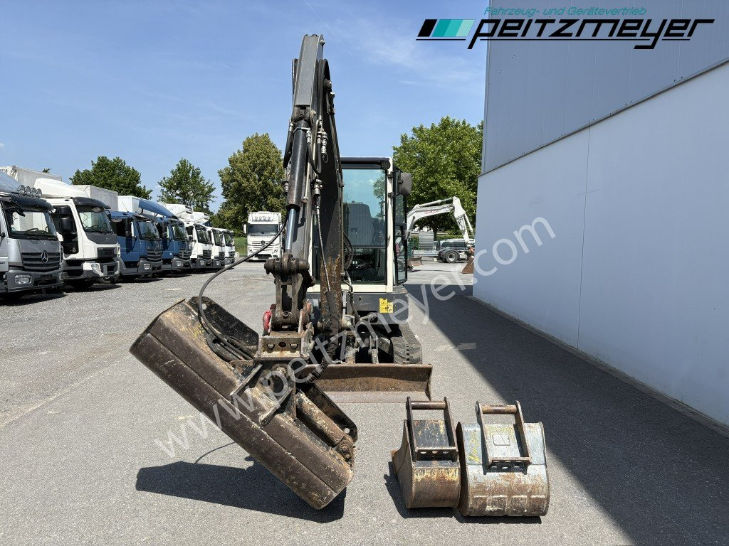 TEREX MINIBAGGER TC 35 mit hydr. Schwenklöffel 1.300 mm - Mini rýpadlo: obrázok 5 TEREX MINIBAGGER TC 35 mit hydr. Schwenklöffel 1.300 mm - Mini rýpadlo: obrázok 5