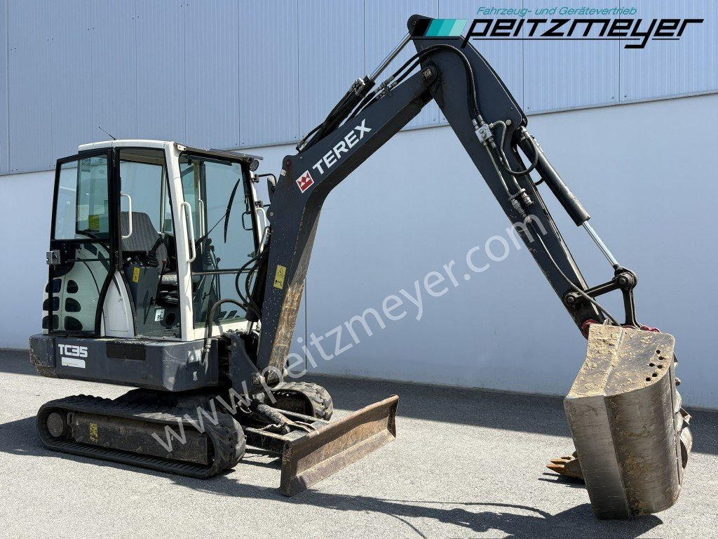 TEREX MINIBAGGER TC 35 mit hydr. Schwenklöffel 1.300 mm - Mini rýpadlo: obrázok 2 TEREX MINIBAGGER TC 35 mit hydr. Schwenklöffel 1.300 mm - Mini rýpadlo: obrázok 2