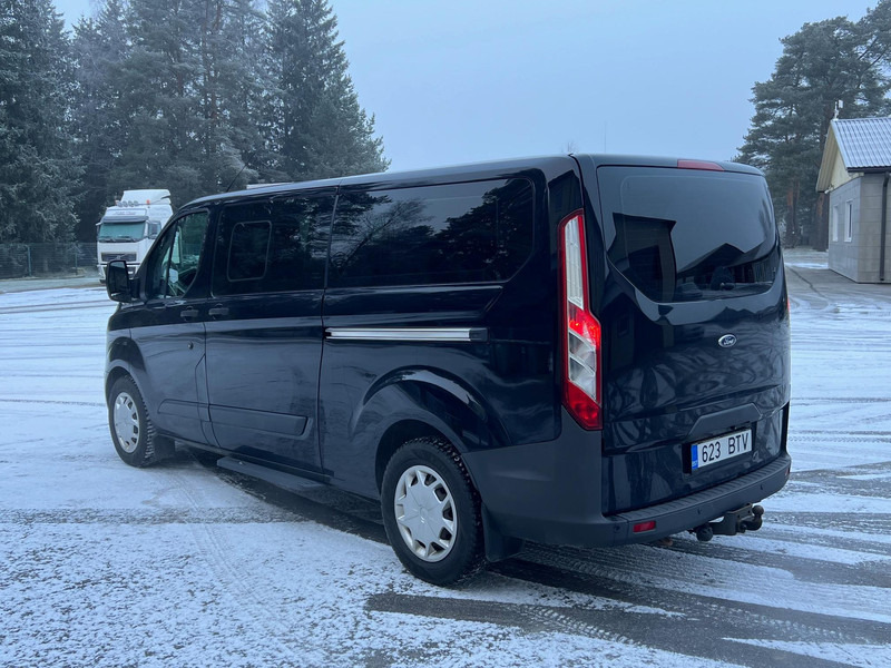 Ford Tourneo Custom 2.0 96kW - Automobil: obrázok 4 Ford Tourneo Custom 2.0 96kW - Automobil: obrázok 4