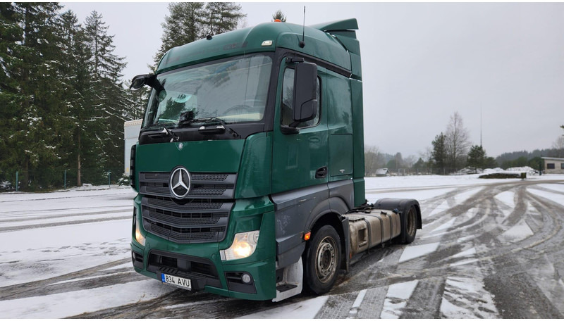 Mercedes-Benz Actros MEGA - Ťahač: obrázok 1 Mercedes-Benz Actros MEGA - Ťahač: obrázok 1