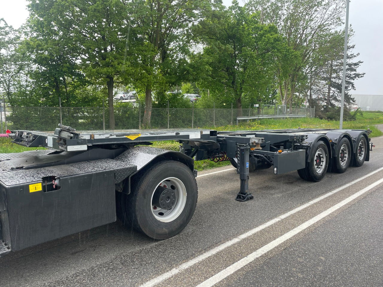 Broshuis Mfcc 20-30-40-45 FT HC / Disc brakes / Lifting axle / led /tuf 4-2026 - Náves preprava kontajnerov/ Výmenná nadstavba: obrázok 1 Broshuis Mfcc 20-30-40-45 FT HC / Disc brakes / Lifting axle / led /tuf 4-2026 - Náves preprava kontajnerov/ Výmenná nadstavba: obrázok 1