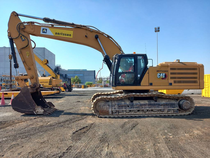 Cat CAT 350 (Abu Dhabi) - Pásové rýpadlo: obrázok 1 Cat CAT 350 (Abu Dhabi) - Pásové rýpadlo: obrázok 1