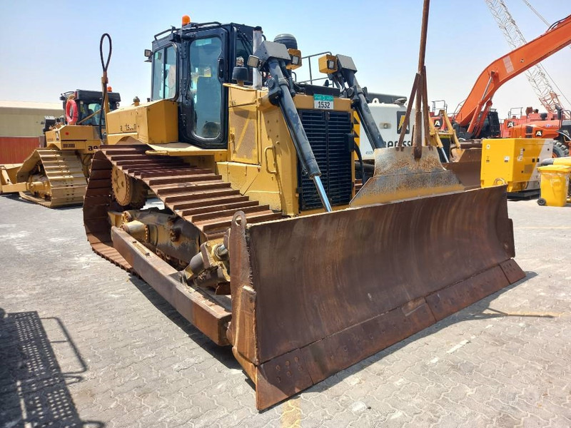 Cat D6R LGP (Abu Dhabi) - Buldozér: obrázok 5 Cat D6R LGP (Abu Dhabi) - Buldozér: obrázok 5