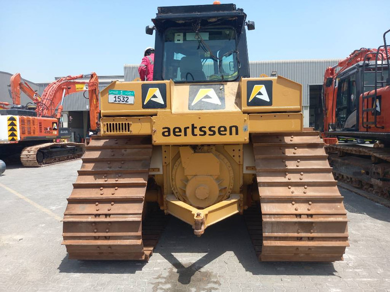 Cat D6R LGP (Abu Dhabi) - Buldozér: obrázok 4 Cat D6R LGP (Abu Dhabi) - Buldozér: obrázok 4