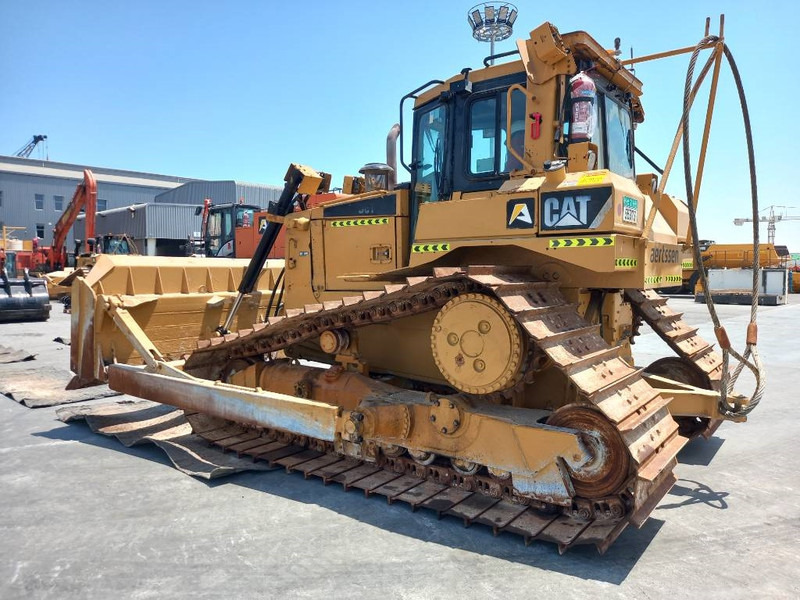 Cat D6T LGP (Abu Dhabi) - Buldozér: obrázok 2 Cat D6T LGP (Abu Dhabi) - Buldozér: obrázok 2