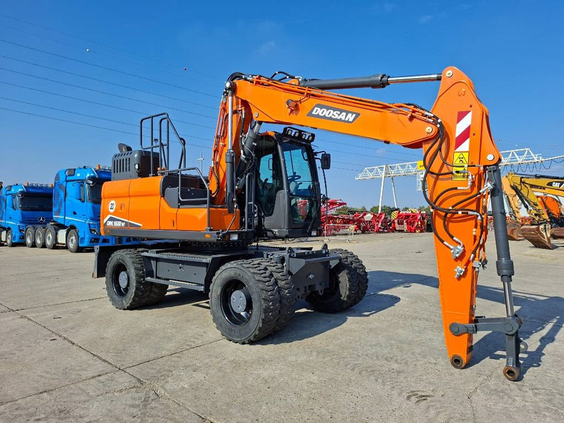 Doosan DX 160 W-7 (EX Demo) - Kolesové rýpadlo: obrázok 3 Doosan DX 160 W-7 (EX Demo) - Kolesové rýpadlo: obrázok 3