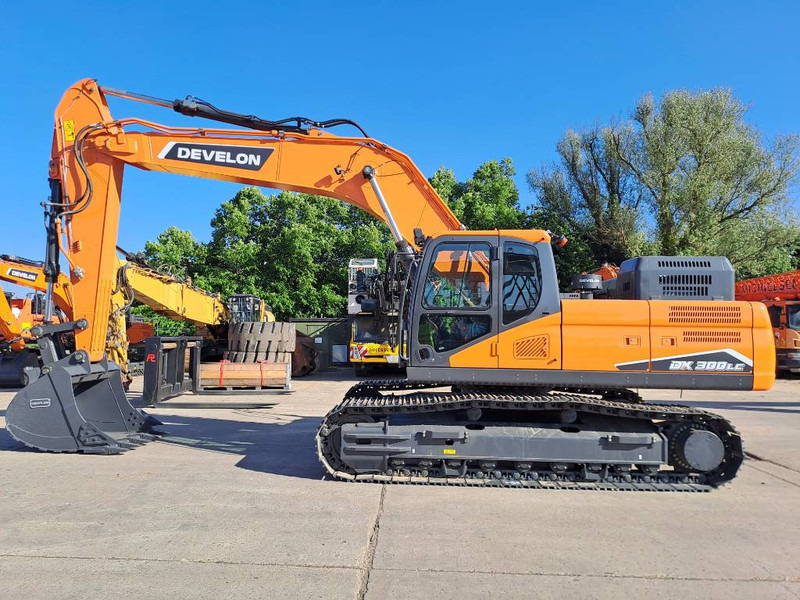 Doosan DX300LC-7M - Pásové rýpadlo: obrázok 1 Doosan DX300LC-7M - Pásové rýpadlo: obrázok 1