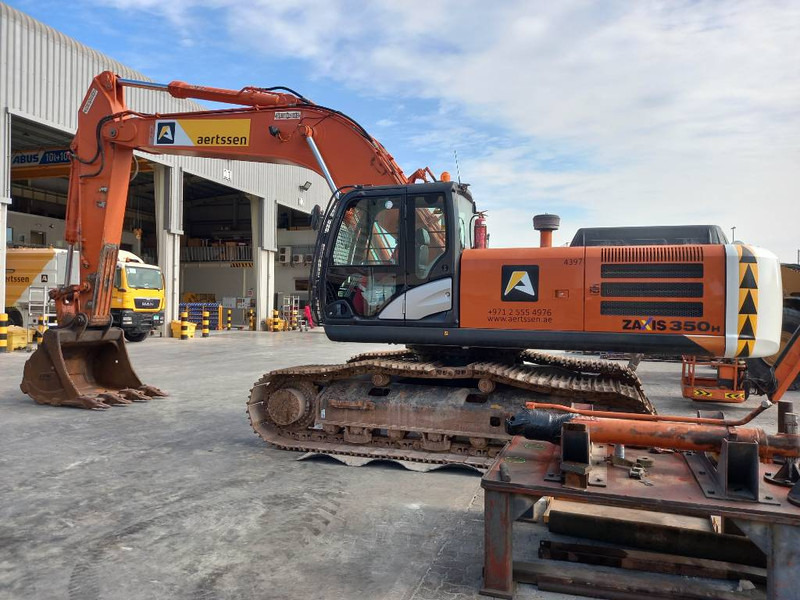 Hitachi ZX350H-5G (Abu Dhabi) - Pásové rýpadlo: obrázok 2 Hitachi ZX350H-5G (Abu Dhabi) - Pásové rýpadlo: obrázok 2