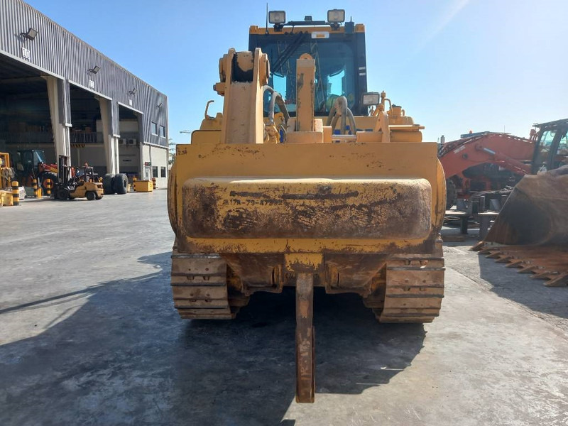 Komatsu D155A-6R (4 pcs available in Abu Dhabi) - Buldozér: obrázok 5 Komatsu D155A-6R (4 pcs available in Abu Dhabi) - Buldozér: obrázok 5