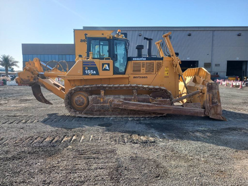 Komatsu D155A-6R (4 pieces available - Abu Dhabi) - Buldozér: obrázok 3 Komatsu D155A-6R (4 pieces available - Abu Dhabi) - Buldozér: obrázok 3