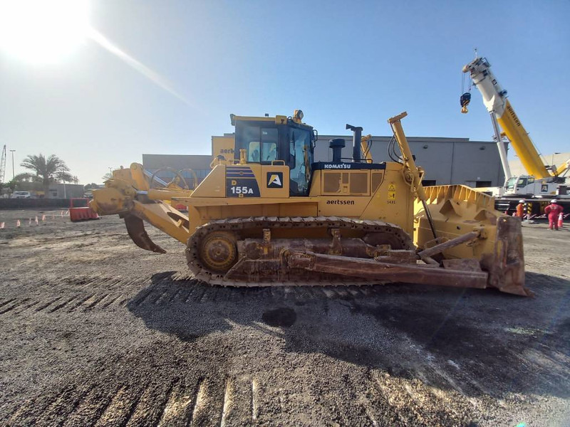Komatsu D155A-6R (4 pieces available - Abu Dhabi) - Buldozér: obrázok 4 Komatsu D155A-6R (4 pieces available - Abu Dhabi) - Buldozér: obrázok 4
