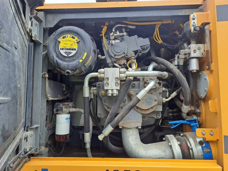 Pásové rýpadlo Liebherr R 946: obrázok 17