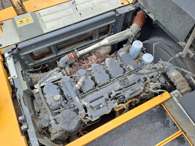 Pásové rýpadlo Liebherr R 946: obrázok 20