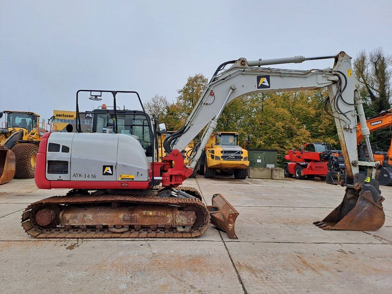 Takeuchi TB 2150 - Pásové rýpadlo: obrázok 5 Takeuchi TB 2150 - Pásové rýpadlo: obrázok 5