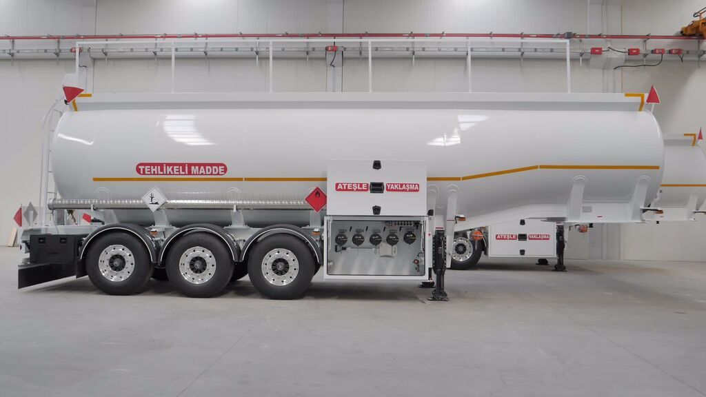 SINAN TANKER-TREYLER Aluminium, fuel tanker- Бензовоз Алюминьевый - Cisternový náves: obrázok 4 SINAN TANKER-TREYLER Aluminium, fuel tanker- Бензовоз Алюминьевый - Cisternový náves: obrázok 4