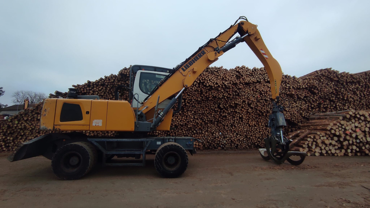 LIEBHERR LH 35 M Litronic - Překládkové rýpadlo: obrázok 3 LIEBHERR LH 35 M Litronic - Překládkové rýpadlo: obrázok 3