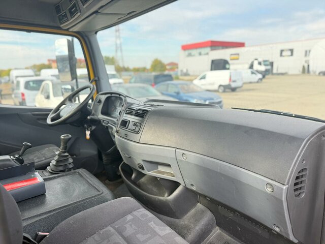 MERCEDES-BENZ Atego 1022 L Pritsche / Klima / Tachograph... - Odťahovy voz: obrázok 4 MERCEDES-BENZ Atego 1022 L Pritsche / Klima / Tachograph... - Odťahovy voz: obrázok 4