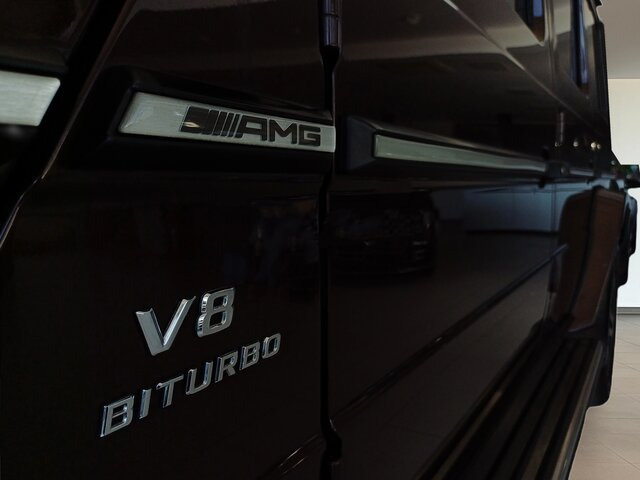 MERCEDES-BENZ G 63 AMG DESIGNO EXCL CONFORT PARK COMAND DISTRO... - SUV: obrázok 5 MERCEDES-BENZ G 63 AMG DESIGNO EXCL CONFORT PARK COMAND DISTRO... - SUV: obrázok 5