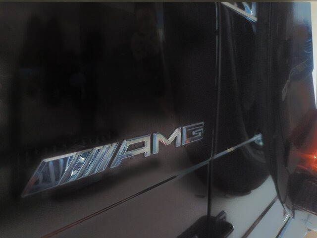 MERCEDES-BENZ G 63 AMG DESIGNO EXCL CONFORT PARK COMAND DISTRO... - SUV: obrázok 4 MERCEDES-BENZ G 63 AMG DESIGNO EXCL CONFORT PARK COMAND DISTRO... - SUV: obrázok 4