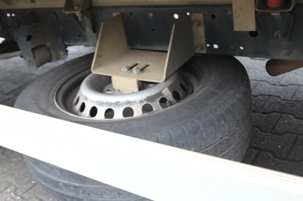 Iveco Daily 35-140 Hi-Matic CX 350 Tiefkühl Teil LBW - Chladiarenská dodávka: obrázok 4 Iveco Daily 35-140 Hi-Matic CX 350 Tiefkühl Teil LBW - Chladiarenská dodávka: obrázok 4