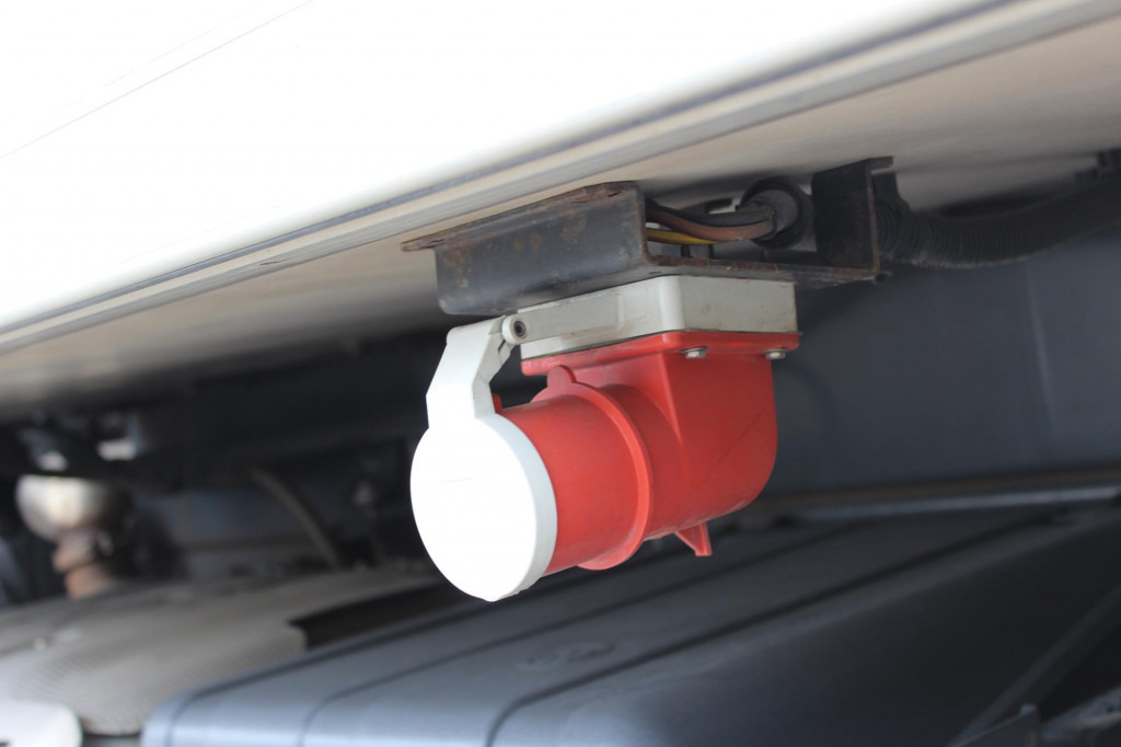 Iveco Eurocargo ML190-280L E6 CS 1250 Mt Tür+LBW FRC - Chladirenské nákladné vozidlo: obrázok 5 Iveco Eurocargo ML190-280L E6 CS 1250 Mt Tür+LBW FRC - Chladirenské nákladné vozidlo: obrázok 5