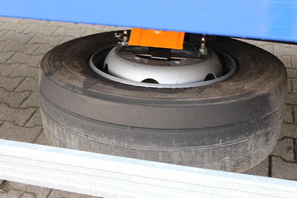 MAN TGL 12.220 Plane-Koffer 7,5 m LBW Klima 199TKm - Plachtové nákladné vozidlo: obrázok 5 MAN TGL 12.220 Plane-Koffer 7,5 m LBW Klima 199TKm - Plachtové nákladné vozidlo: obrázok 5