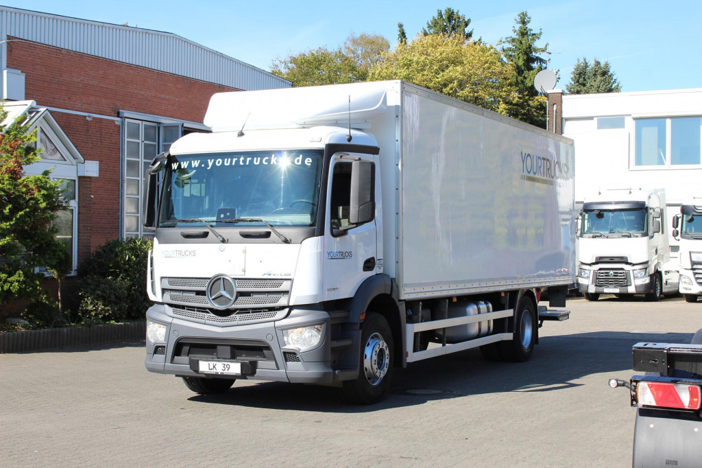 Mercedes-Benz Antos 1830 E6 Koffer 7,7m LBW Rolltor - Skříňový nákladní auto: obrázok 1 Mercedes-Benz Antos 1830 E6 Koffer 7,7m LBW Rolltor - Skříňový nákladní auto: obrázok 1