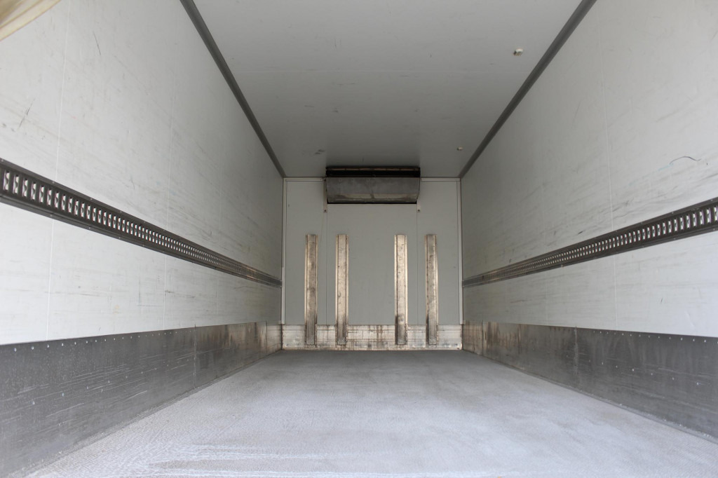 Mercedes-Benz Atego 1223 E6 TK T-800 R Strom LBW - Chladirenské nákladné vozidlo: obrázok 2 Mercedes-Benz Atego 1223 E6 TK T-800 R Strom LBW - Chladirenské nákladné vozidlo: obrázok 2