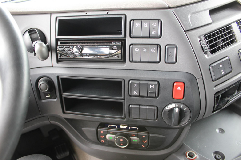 Daf XF 530 SC Retarder ACC LDWS Standklima Kühlbox - Ťahač: obrázok 4 Daf XF 530 SC Retarder ACC LDWS Standklima Kühlbox - Ťahač: obrázok 4
