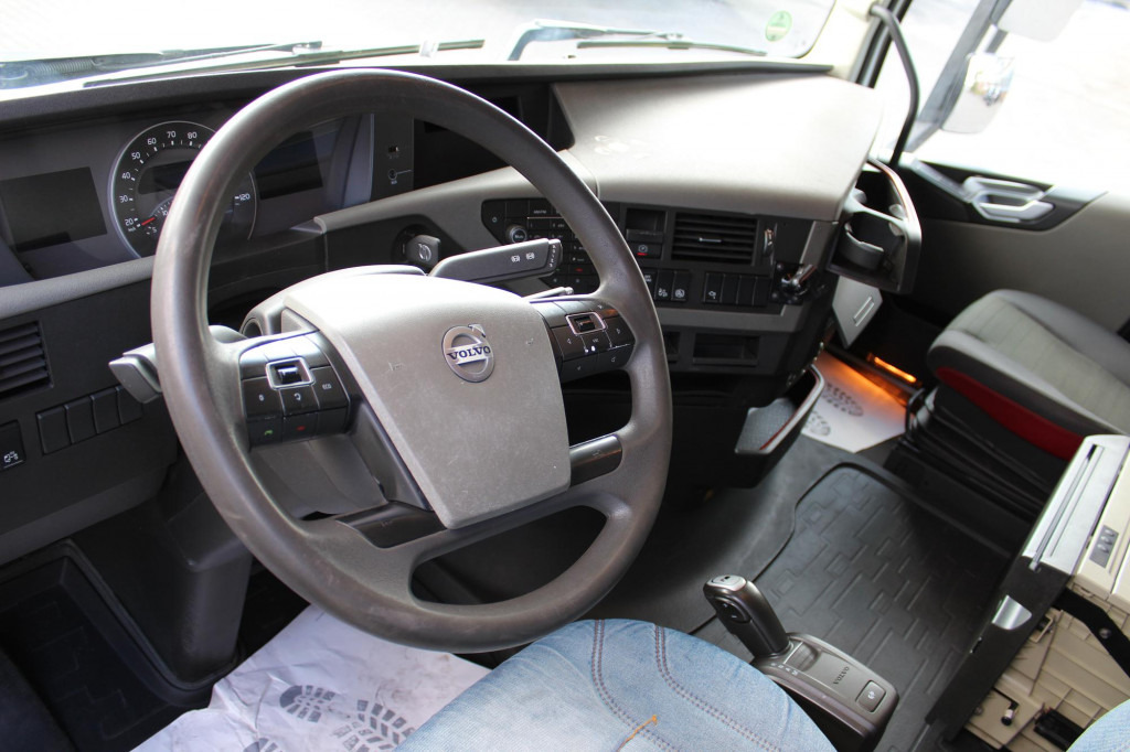 Volvo FH 500 E6 Globe   I-Shift  I-Park Cool  Kühlbox - Ťahač: obrázok 4 Volvo FH 500 E6 Globe   I-Shift  I-Park Cool  Kühlbox - Ťahač: obrázok 4