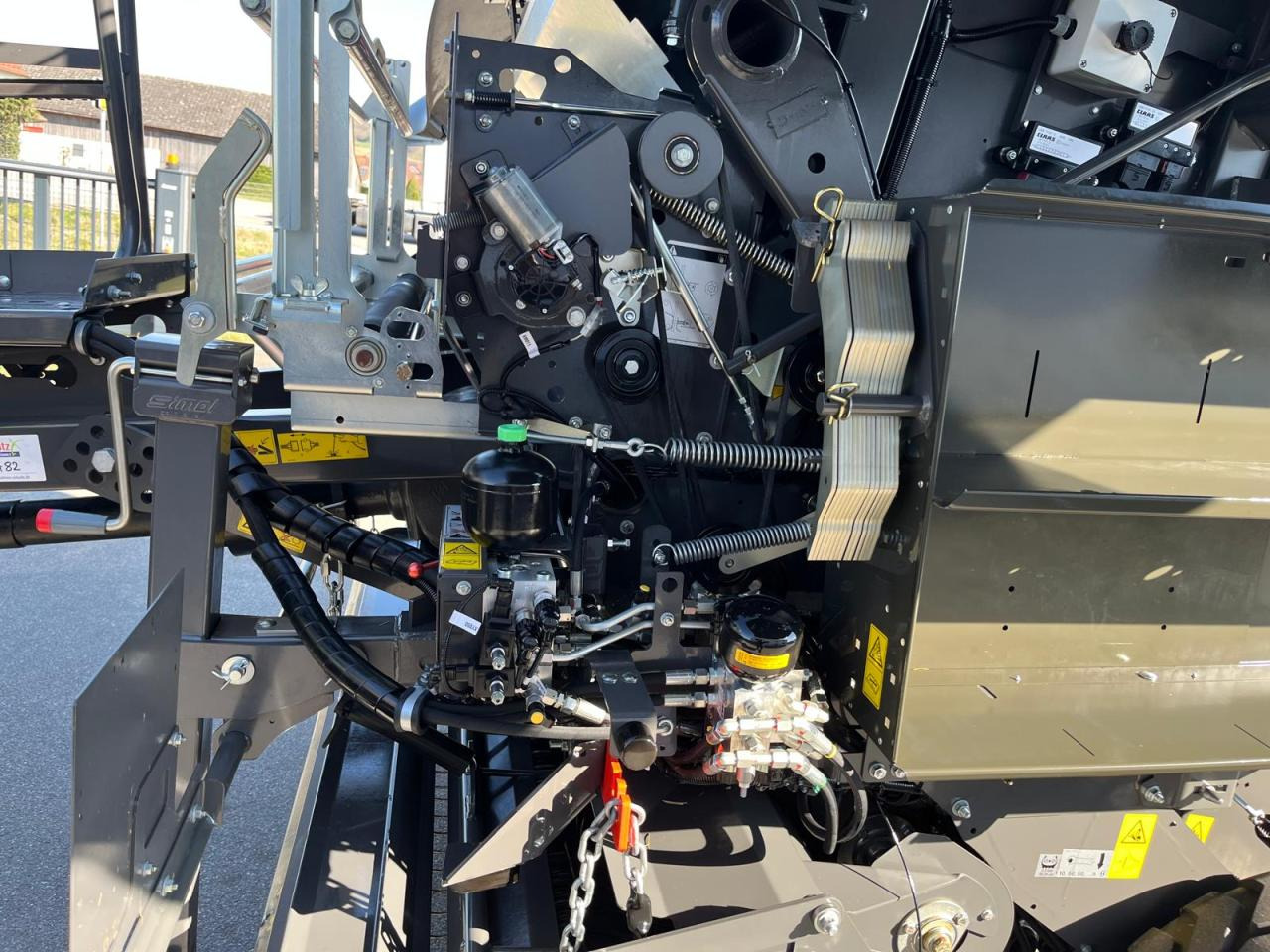 Lis na okrúhle balíky CLAAS Variant 580 RC PRO, neuwertige Rundballenpresse, Baujahr 2023, erst 39 Betriebsstunden !!!: obrázok 15