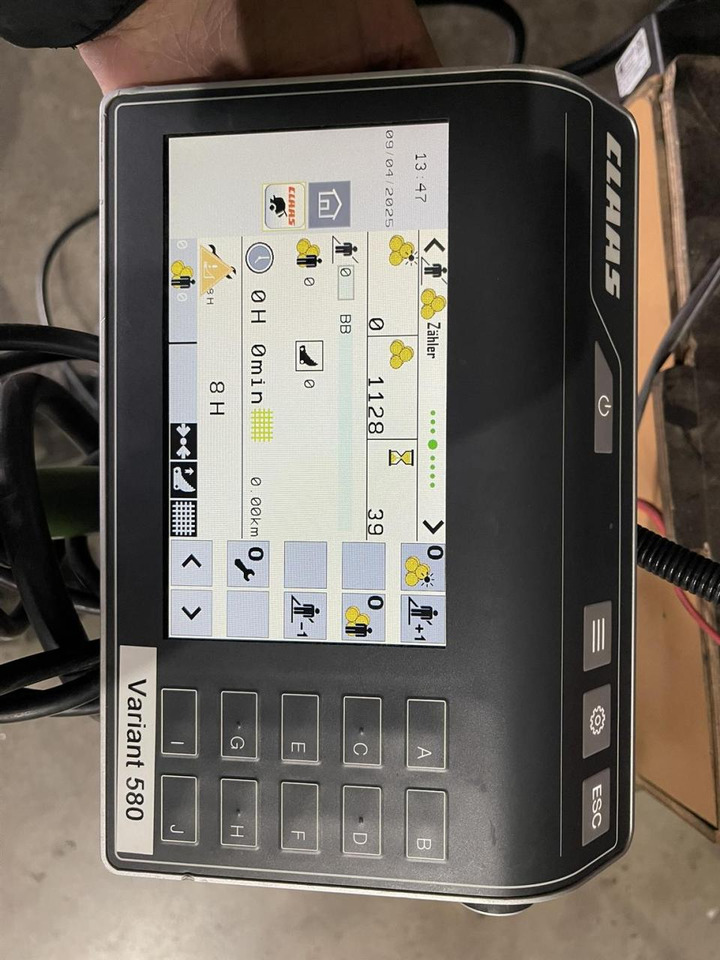 Lis na okrúhle balíky CLAAS Variant 580 RC PRO, neuwertige Rundballenpresse, Baujahr 2023, erst 39 Betriebsstunden !!!: obrázok 17