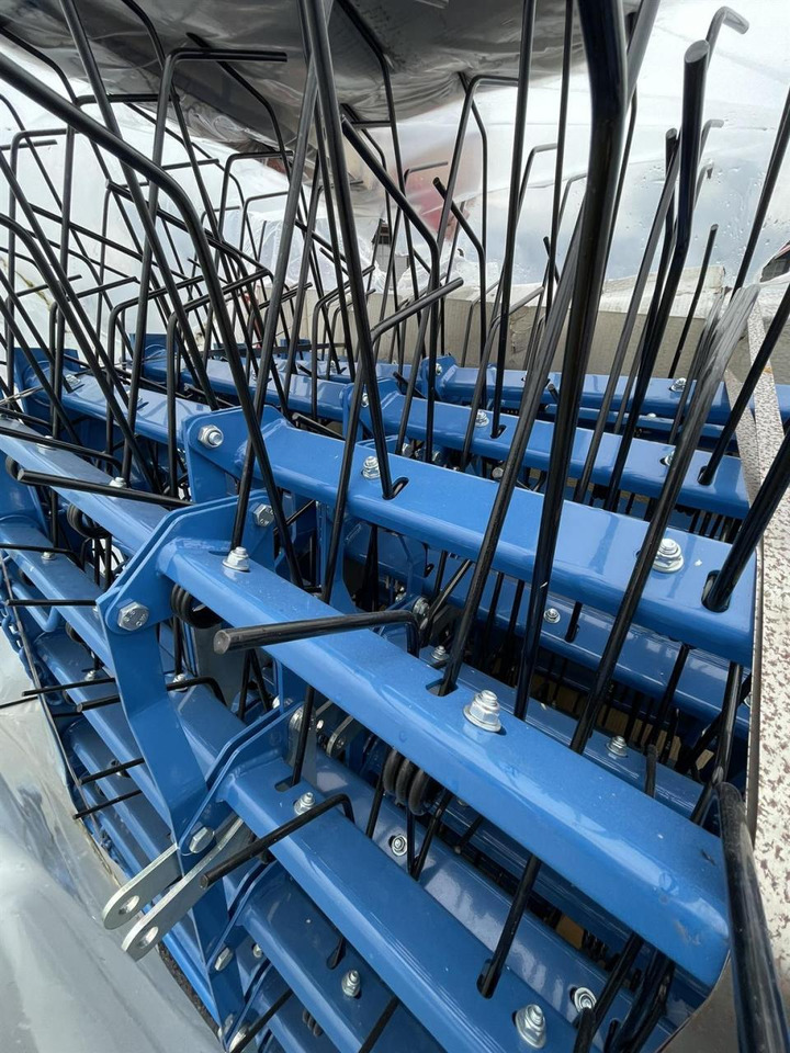 Hatzenbichler Neuer unbenutzter Striegel mit hydraulischer Druckverstellung, 12m AB, Hatzenbichler Striegel - Brány: obrázok 5 Hatzenbichler Neuer unbenutzter Striegel mit hydraulischer Druckverstellung, 12m AB, Hatzenbichler Striegel - Brány: obrázok 5