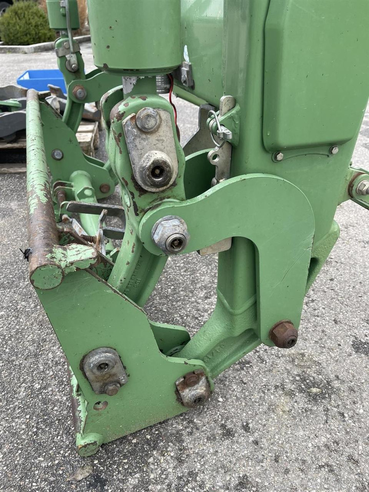 Fendt Frontlader Cargo 5X85 Konsole Multikuppler - Príslušenstvo: obrázok 5 Fendt Frontlader Cargo 5X85 Konsole Multikuppler - Príslušenstvo: obrázok 5