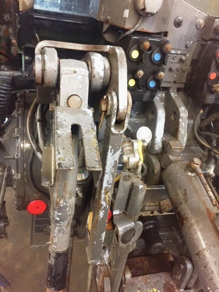 Fendt gebrauchter Hitch für Fendt 930, 926, 924 - Príslušenstvo: obrázok 2 Fendt gebrauchter Hitch für Fendt 930, 926, 924 - Príslušenstvo: obrázok 2