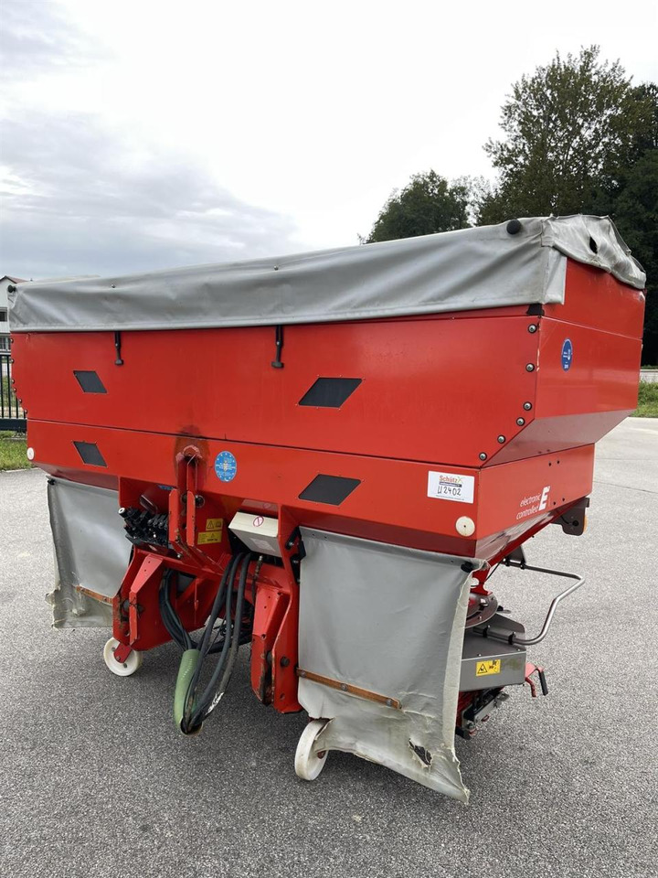 Rauch Axera H EMC 1102 Quantron P / Terminal - Rozmetač hnojiva: obrázok 5 Rauch Axera H EMC 1102 Quantron P / Terminal - Rozmetač hnojiva: obrázok 5