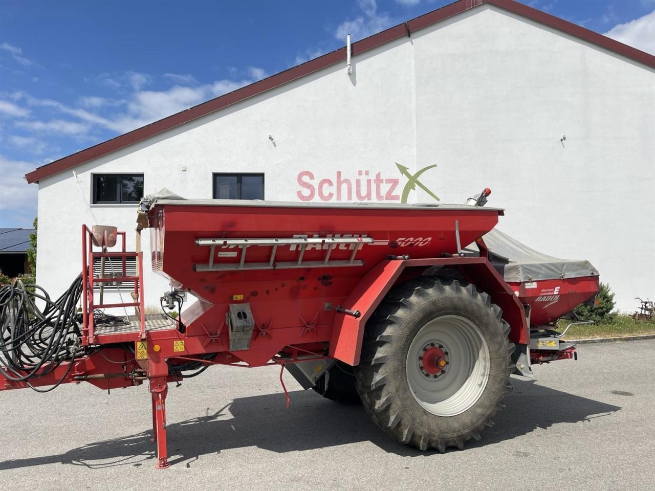 Rauch TWS 5000 Düngerwagen mit Lenkung und Streuer Axera H-EMC - Rozmetač hnojiva: obrázok 2 Rauch TWS 5000 Düngerwagen mit Lenkung und Streuer Axera H-EMC - Rozmetač hnojiva: obrázok 2