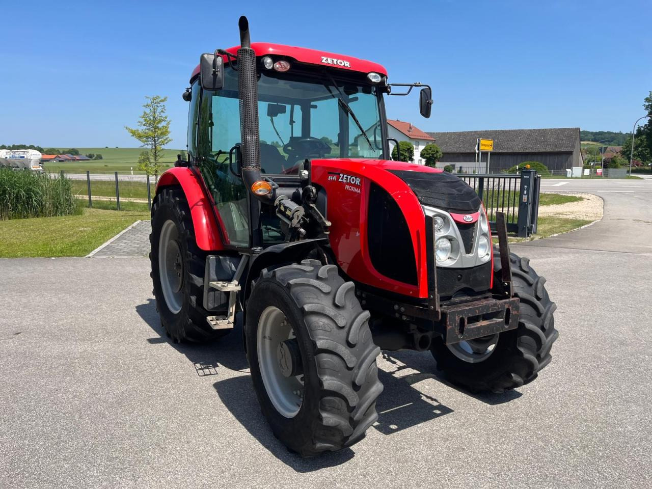 Zetor Proxima 8441, 4980Bh, Klima, - Traktor: obrázok 3 Zetor Proxima 8441, 4980Bh, Klima, - Traktor: obrázok 3
