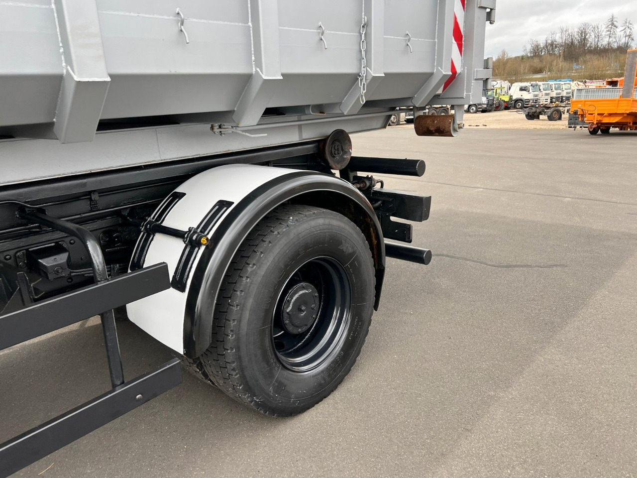 Iveco Magirus Turbo 160-30 AH - Oldtimer- V 8 - Motor Iveco Magirus Turbo 160-30 AH - Oldtimer- V 8 - Motor - Hákový nosič kontajnerov: obrázok 4 Iveco Magirus Turbo 160-30 AH - Oldtimer- V 8 - Motor Iveco Magirus Turbo 160-30 AH - Oldtimer- V 8 - Motor - Hákový nosič kontajnerov: obrázok 4