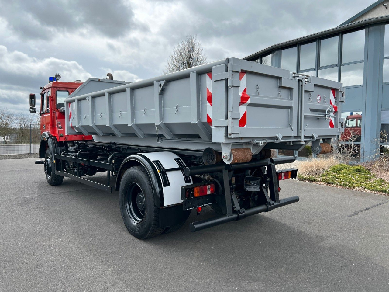 Iveco Magirus Turbo 160-30 AH - Oldtimer- V 8 - Motor Iveco Magirus Turbo 160-30 AH - Oldtimer- V 8 - Motor - Hákový nosič kontajnerov: obrázok 5 Iveco Magirus Turbo 160-30 AH - Oldtimer- V 8 - Motor Iveco Magirus Turbo 160-30 AH - Oldtimer- V 8 - Motor - Hákový nosič kontajnerov: obrázok 5
