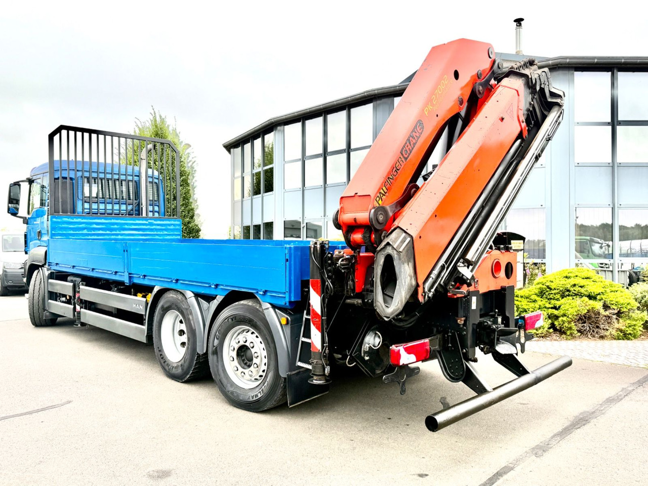 MAN TGS 26.360 6x2 Palfinger PK 27002- Funk- - Valníkový/ Plošinový nákladný automobil: obrázok 3 MAN TGS 26.360 6x2 Palfinger PK 27002- Funk- - Valníkový/ Plošinový nákladný automobil: obrázok 3