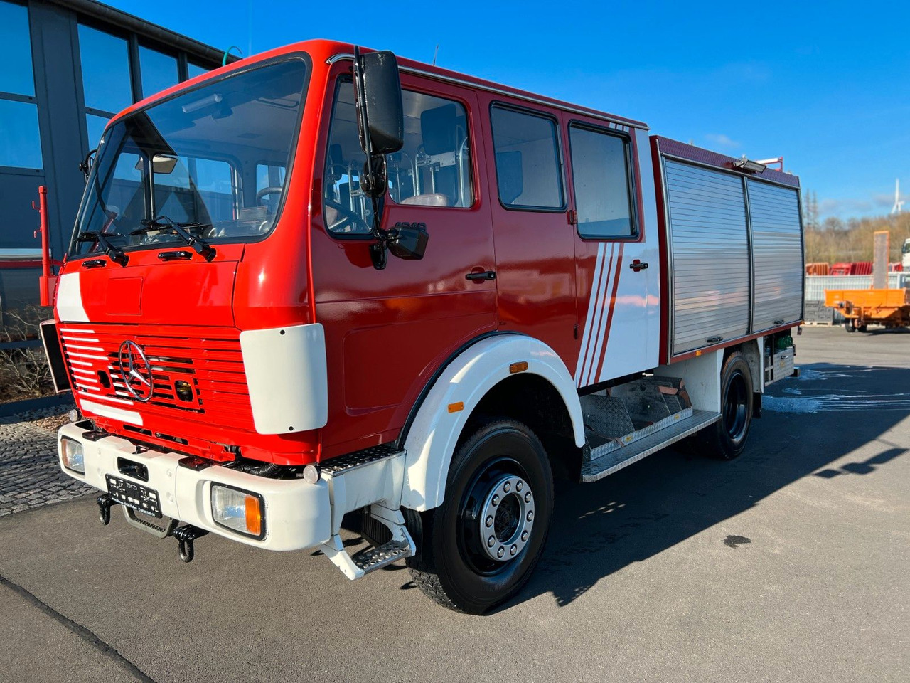 Mercedes-Benz 1019 4x4 Tanklöschfahrzeug Metz TLF 16 Mercedes-Benz 1019 4x4 Tanklöschfahrzeug Metz TLF 16 - Cisternové vozidlo: obrázok 1 Mercedes-Benz 1019 4x4 Tanklöschfahrzeug Metz TLF 16 Mercedes-Benz 1019 4x4 Tanklöschfahrzeug Metz TLF 16 - Cisternové vozidlo: obrázok 1